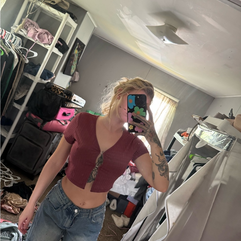 SHEIN Red Fitted Button Down Crop Top